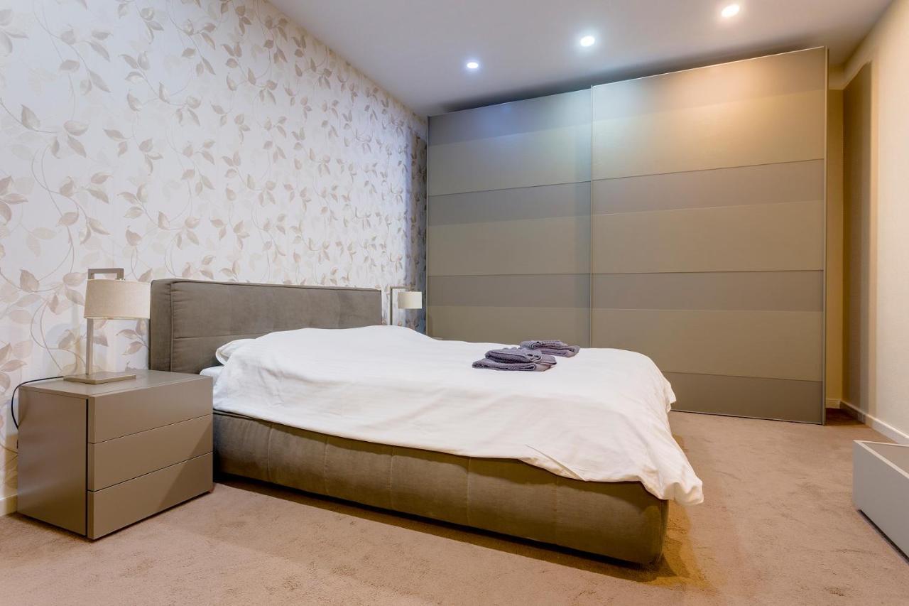 Luxury Apt W/ Side Seaviews And Pool, Top Location 斯利马 外观 照片