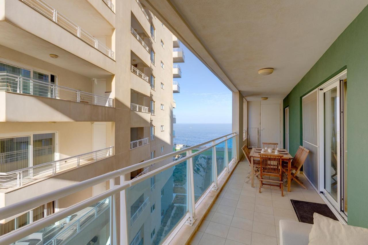 Luxury Apt W/ Side Seaviews And Pool, Top Location 斯利马 外观 照片