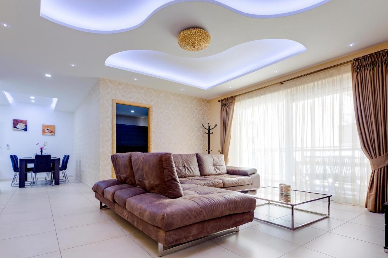 Luxury Apt W/ Side Seaviews And Pool, Top Location 斯利马 外观 照片